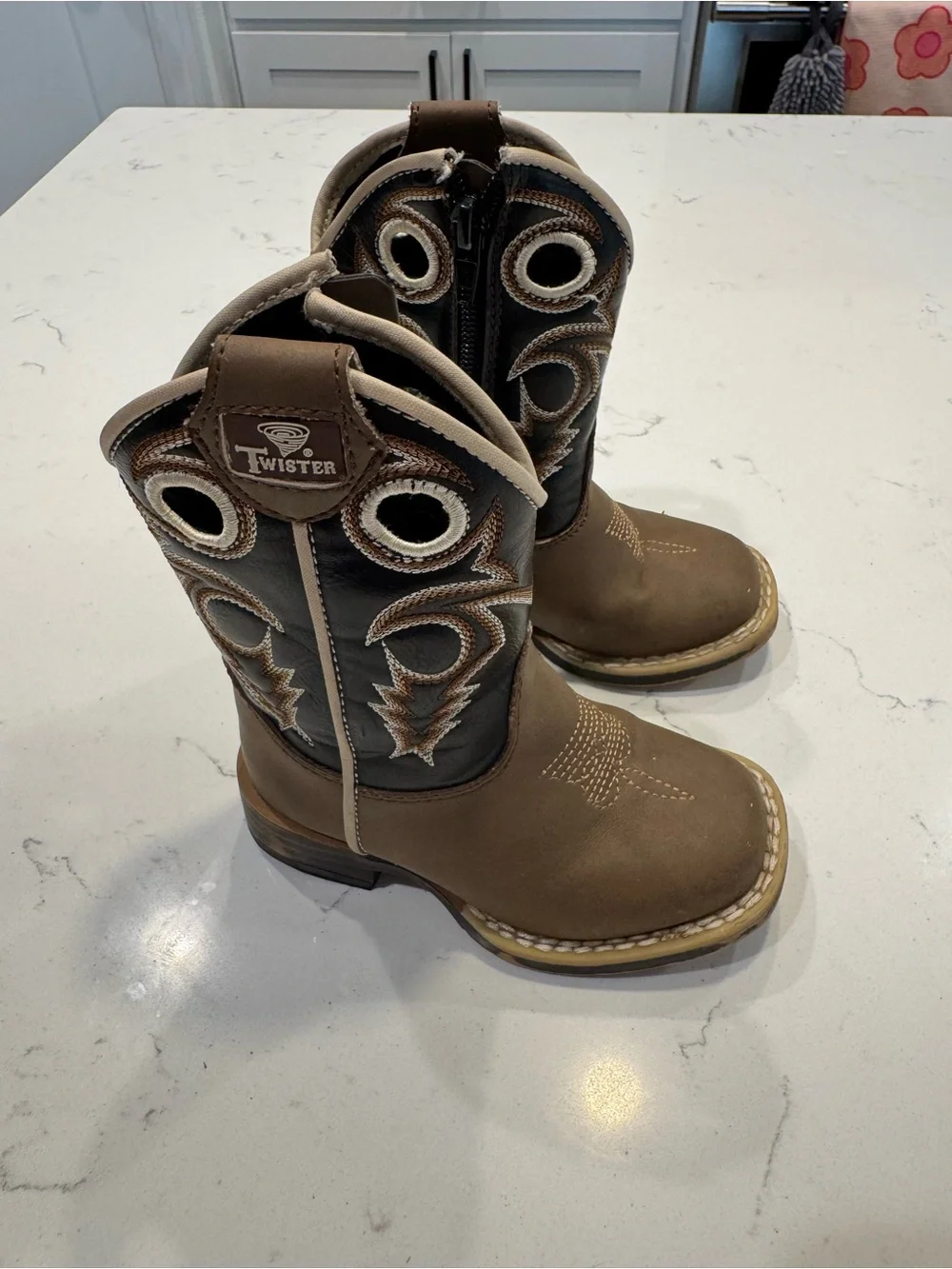 Twister Kids' Trace dark brown western pull-on cowboy boot Toddler size 5
